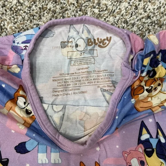 Bluey little sleepies Kids Pajamas Set - Picture 5 of 7